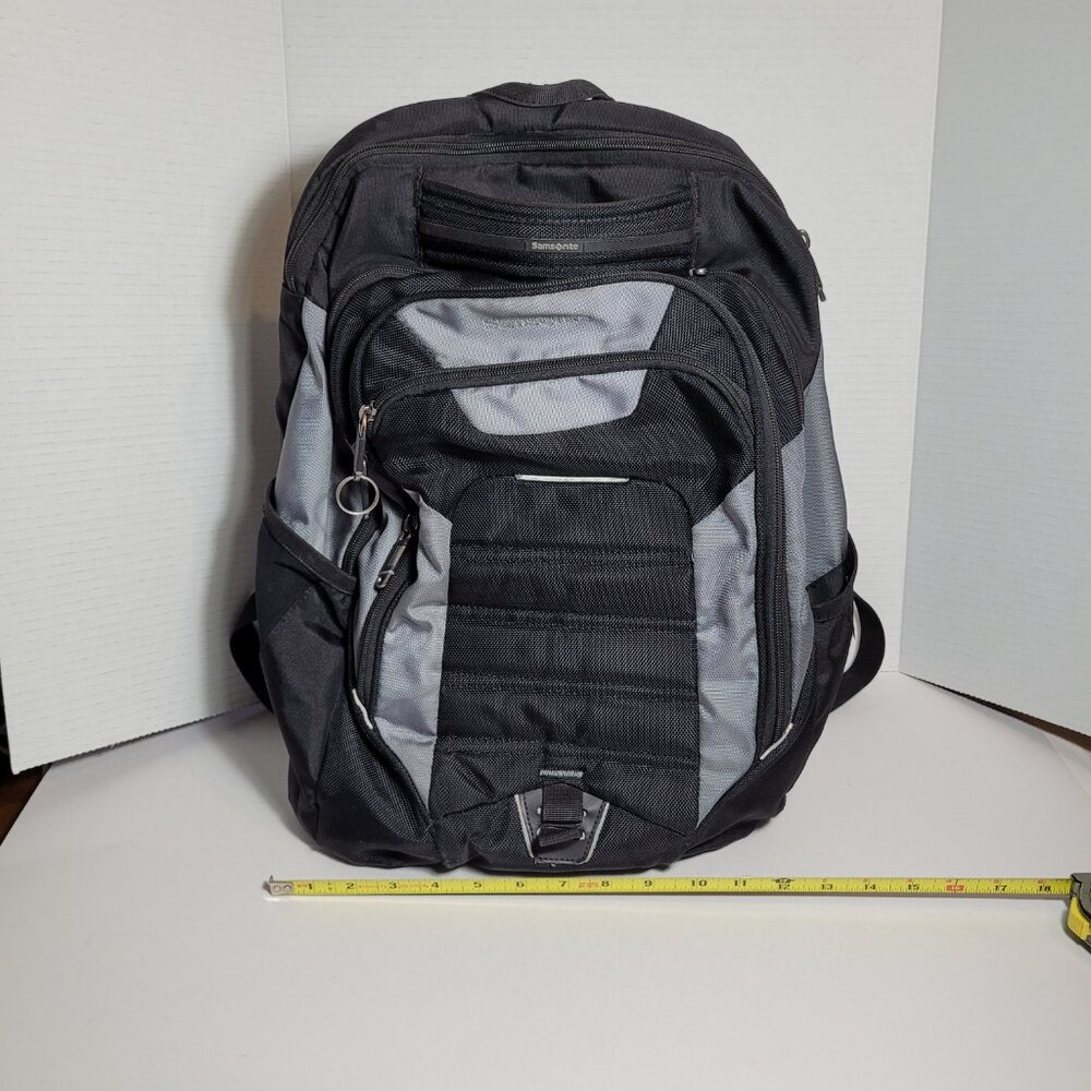 Samsonite UBX Commuter Business Laptop Backpack Black Gray 18" - Picture 14 of 14